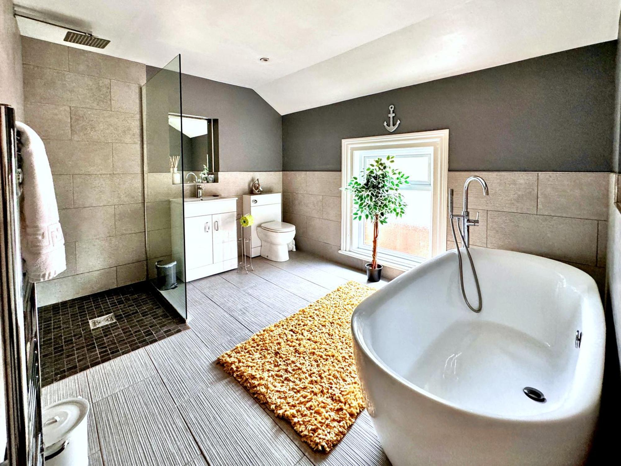 Apartment Victoria With Free Parking Scarborough Esterno foto