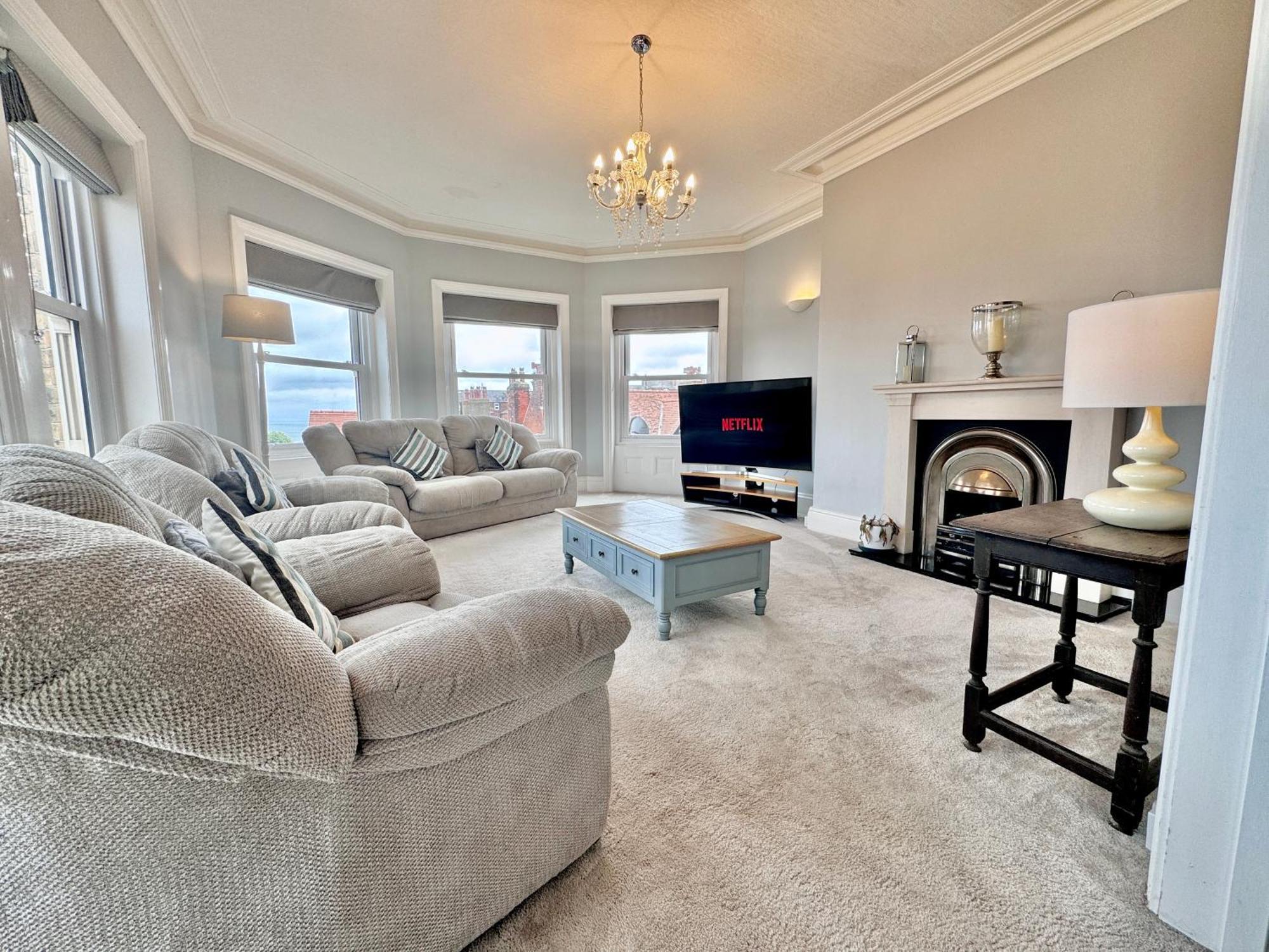 Apartment Victoria With Free Parking Scarborough Esterno foto